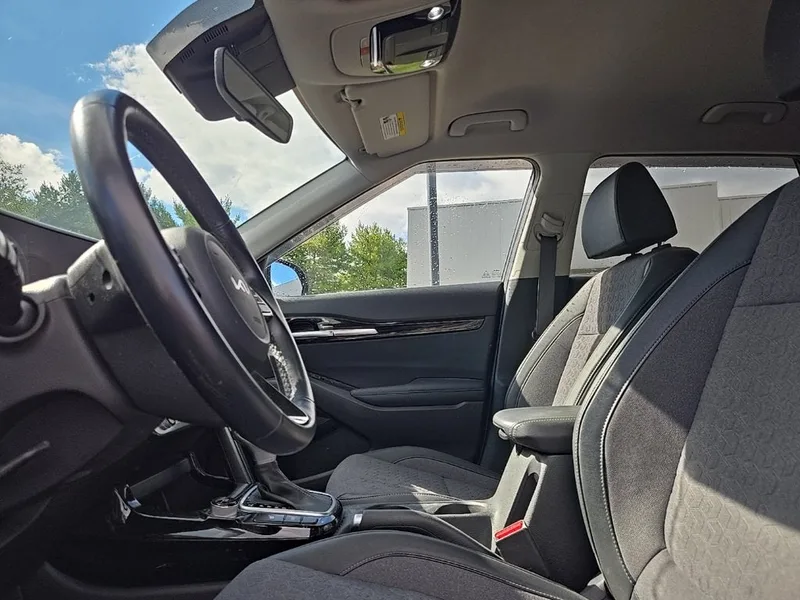 2024 Kia Seltos S AWD, photo 28