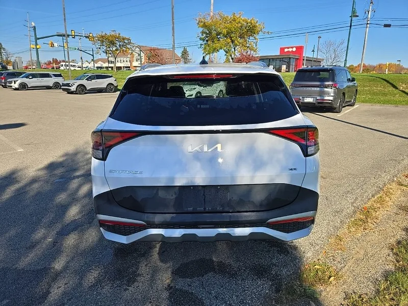 2024 Kia Sportage EX AWD, photo 4